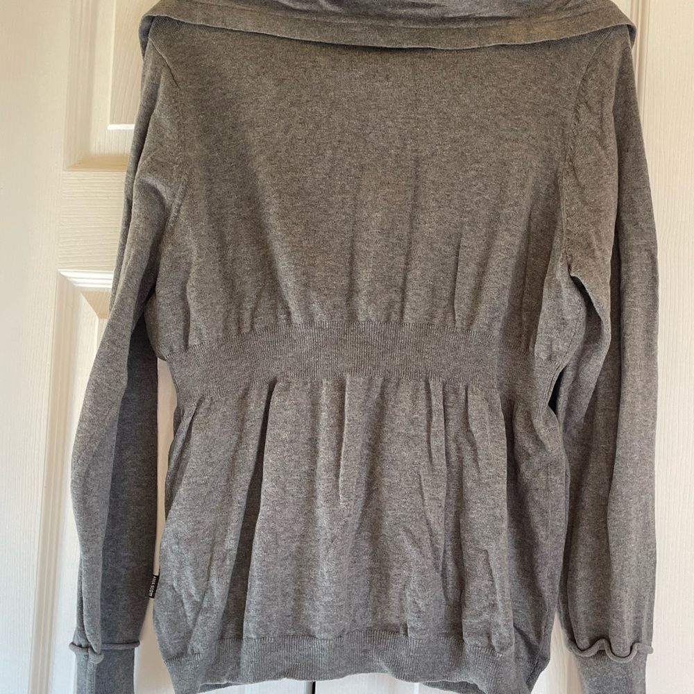 Unique Statement Sweater. - image 2